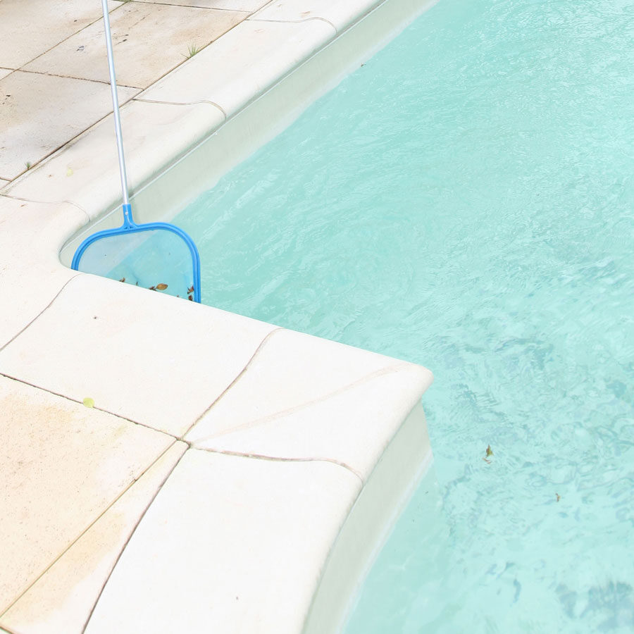 Debris-Removal-Latitude-Pool-Co
